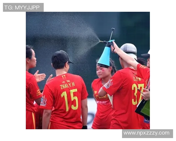 深圳飞盘队如何通过战术创新实现进攻模式的全面升级与突破 深圳飞盘队如何通过战术创新实现进攻模式的全面升级与突破