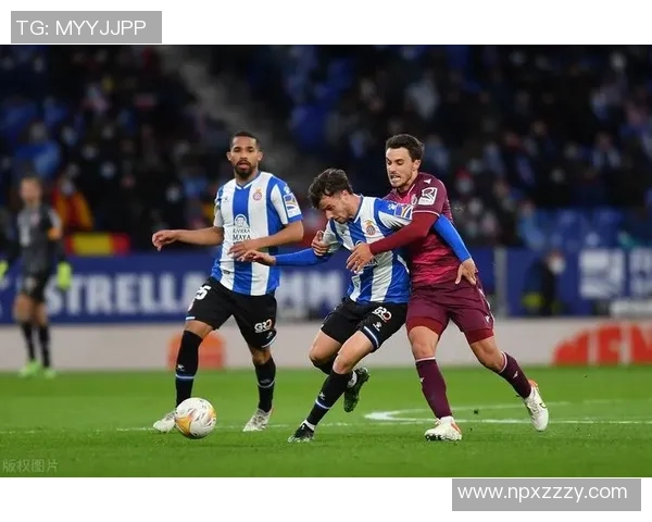 皇家社会前锋被曝遭遇家暴,警方紧急介入调查 皇家社会前锋被曝遭遇家暴,警方紧急介入调查